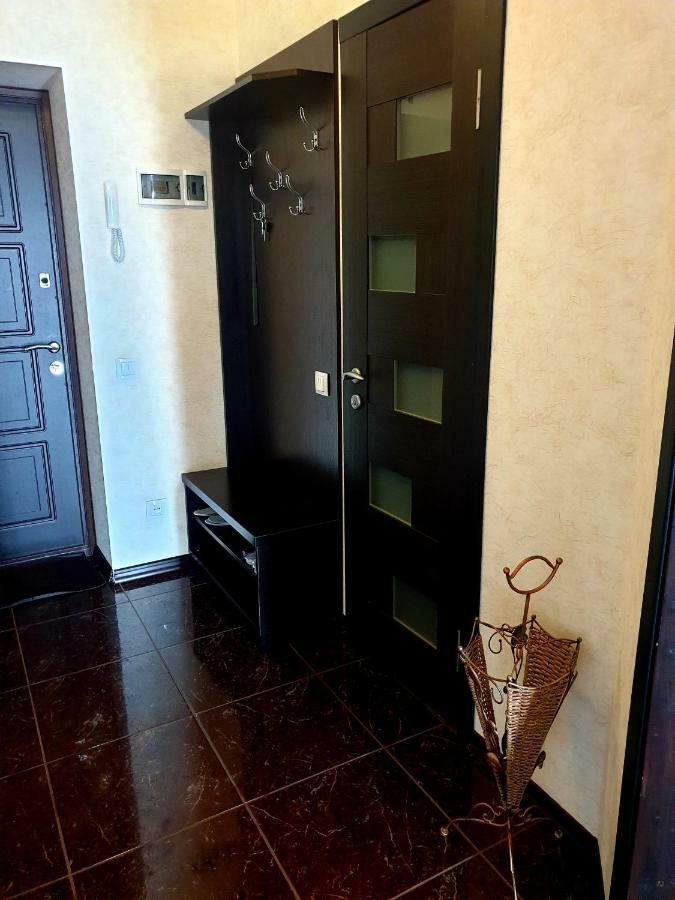 Elena'S Holiday Apartment Kamianets-Podilskyi Ngoại thất bức ảnh